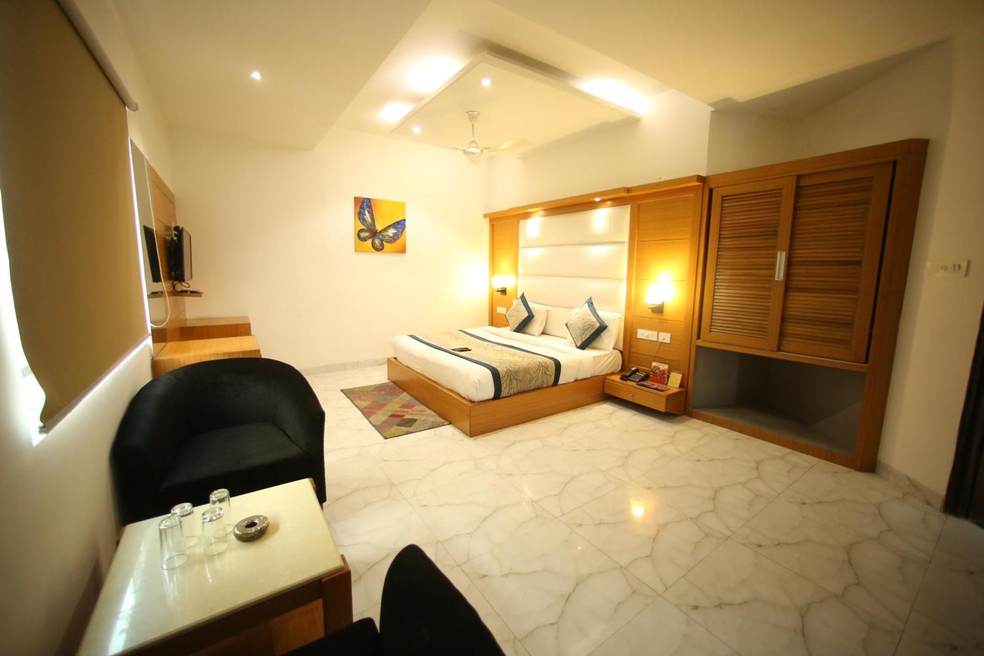 Hotel Star By Star Group