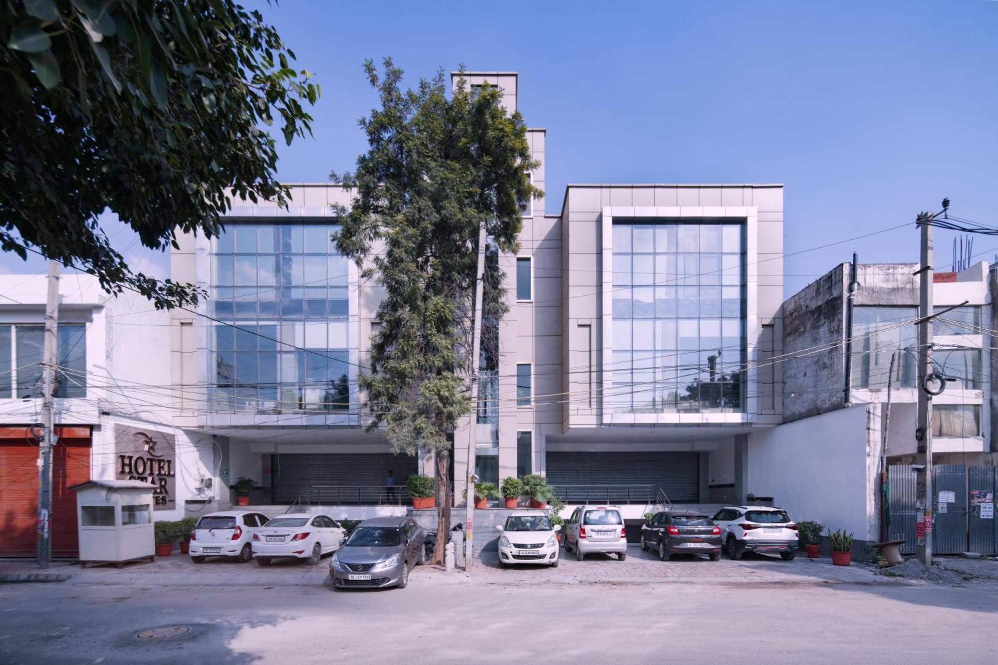 Star By Star Group Hotel New Delhi
